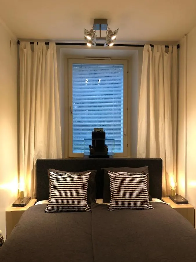 Picturesque Area In Helsinki Center Apartment